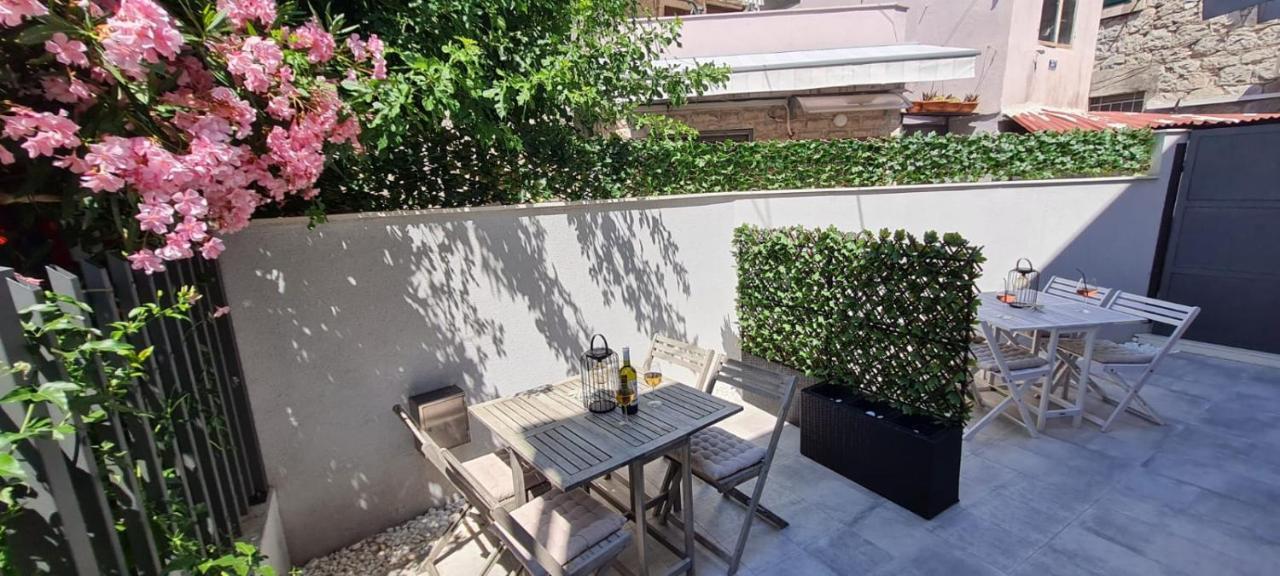 Apartment Kala Spalato Esterno foto